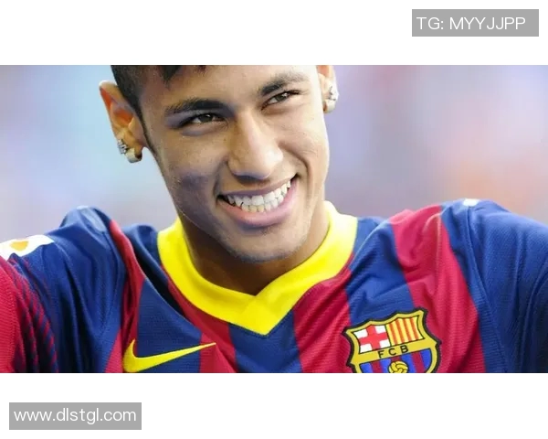 足球明星加维帅图展现青春风采与球场魅力的完美结合